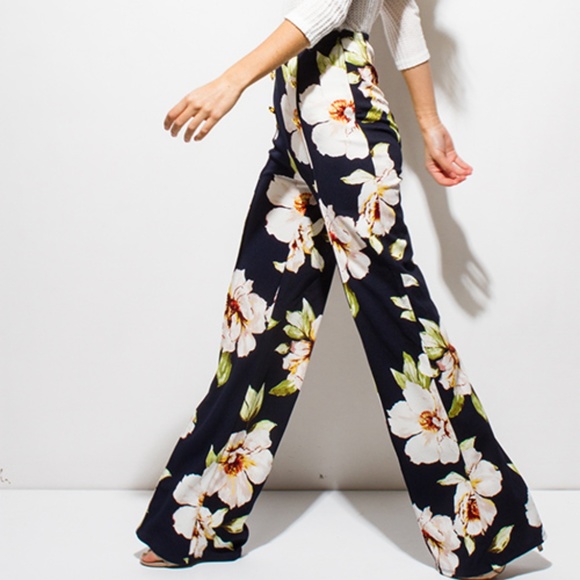 ~GOLDEN BUTTON HIGH WAISTED BOHO WIDE LEG PANTS~ - Picture 2 of 6